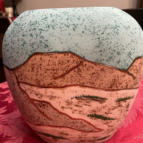 Southwestern Art Vase, Pottery, 8.5” Tall, Signed Keithetta - Picture 3 of 7